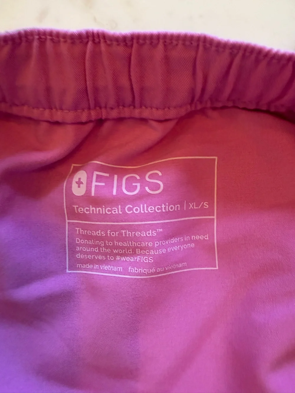 NWOT FIGS Pisco Straight-Leg Scrub Pants Men’s XLS (27” inseam) Pink Cloud
